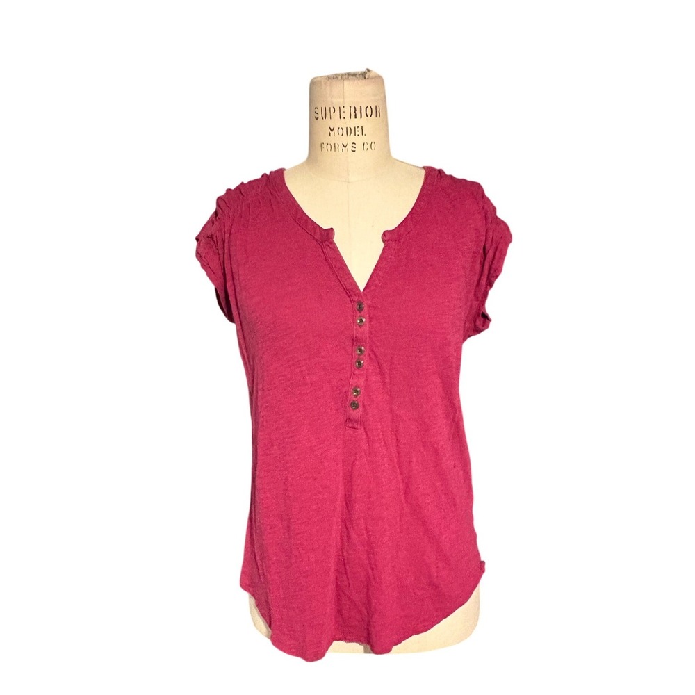 Lucky Brand Womens Knit Henley Top Berry Pink Cap Sleeve Button V-Neck M Basic